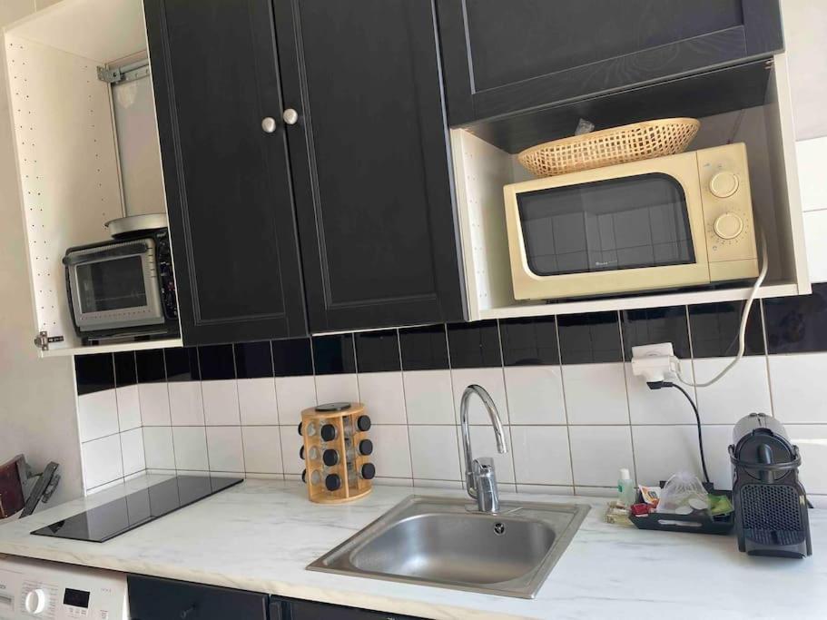 T2 La Joliette Sur Notre Dame Apartment Marseille Luaran gambar