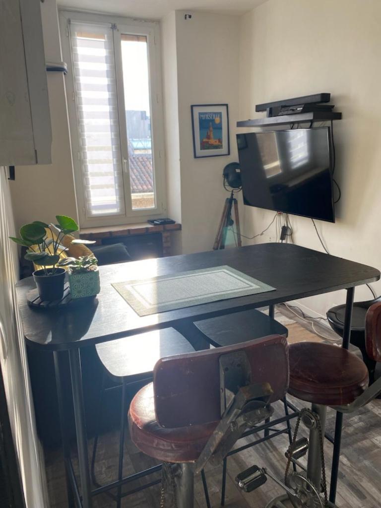 T2 La Joliette Sur Notre Dame Apartment Marseille Luaran gambar